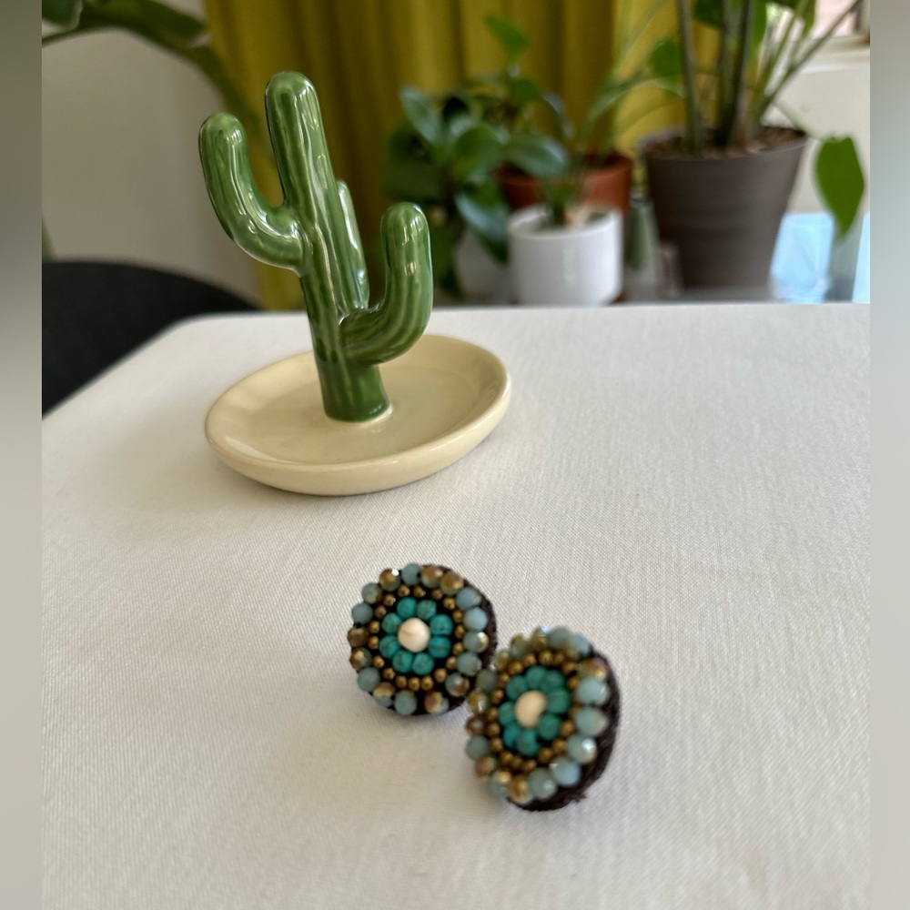 Beaded stud earrings - Southwestern